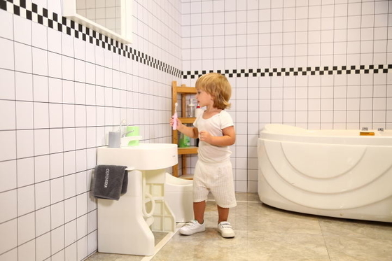 Logo personalizzabile facile da usare vaschino per bambini con piedistallo